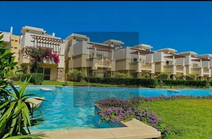 Chalet - 2 Bedrooms - 1 Bathroom for sale in Blue Blue - Al Ain Al Sokhna - Suez