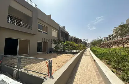 Townhouse - 4 Bedrooms - 4 Bathrooms for sale in Etapa - Sheikh Zayed Compounds - Sheikh Zayed City - Giza