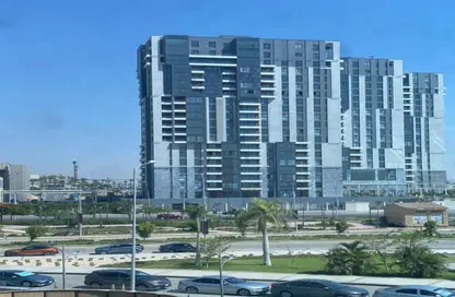 Apartment - 5 Bedrooms - 3 Bathrooms for sale in Aeon - 6 October Compounds - 6 October City - Giza