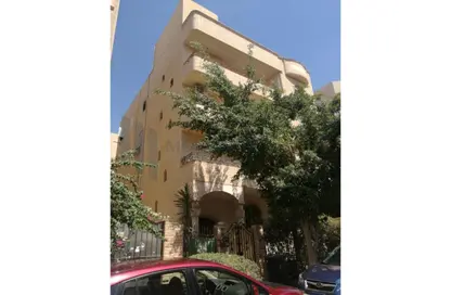 Whole Building - Studio - 7+ Bathrooms for sale in Al Hosary - 6 October City - Giza