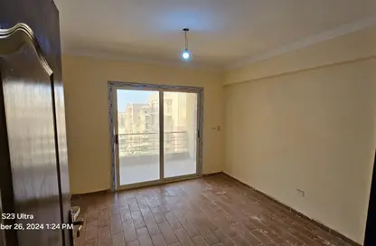 Apartment - 3 Bedrooms - 2 Bathrooms for sale in El Koronfel - The 5th Settlement - New Cairo City - Cairo