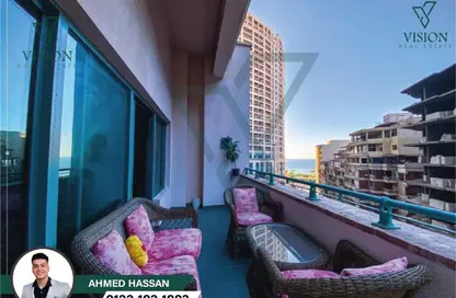 Apartment - 3 Bedrooms - 3 Bathrooms for rent in San Stefano - Hay Sharq - Alexandria