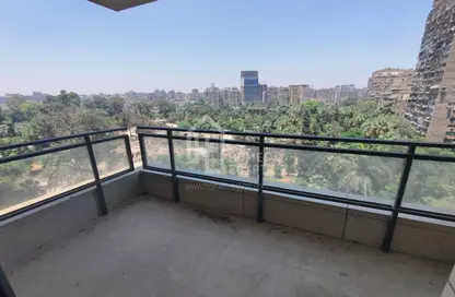 Apartment - 4 Bedrooms - 4 Bathrooms for rent in Hassan Sabri St. - Zamalek - Cairo