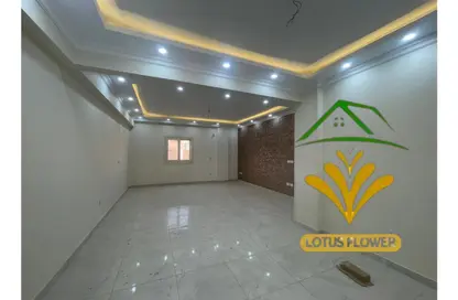 Apartment - 2 Bedrooms - 1 Bathroom for rent in South Lotus - El Lotus - New Cairo City - Cairo