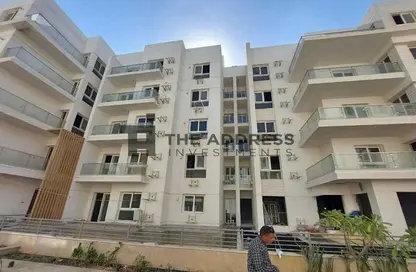 Apartment - 3 Bedrooms - 3 Bathrooms for sale in Mountain View October Park - 6th District - 6 October City - Giza