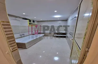 Apartment - 3 Bedrooms - 2 Bathrooms for sale in Al Fostat St. - El Gayarah - Hay Masr El Kadima - Cairo