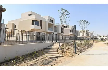 Villa - 4 Bedrooms - 5 Bathrooms for sale in Sodic East - 6th District - New Heliopolis - Cairo