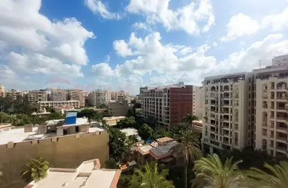 Apartment - 3 Bedrooms - 2 Bathrooms for rent in Kamal Eldin Salah St. - Smouha - Hay Sharq - Alexandria