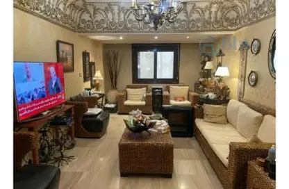 Apartment - 4 Bedrooms - 4 Bathrooms for sale in El Korba - Heliopolis - Masr El Gedida - Cairo