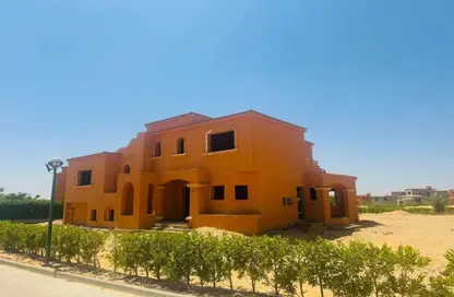 Villa - 6 Bedrooms - 3 Bathrooms for sale in Wadi Al Nakhil - Cairo Alexandria Desert Road - 6 October City - Giza