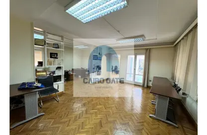 Office Space - Studio - 2 Bathrooms for rent in Sarayat Al Maadi - Hay El Maadi - Cairo