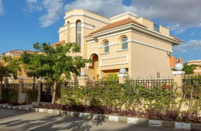 Villa - 4 Bedrooms - 3 Bathrooms for sale in Cleopatra Palace - 5th District - Shorouk City - Cairo