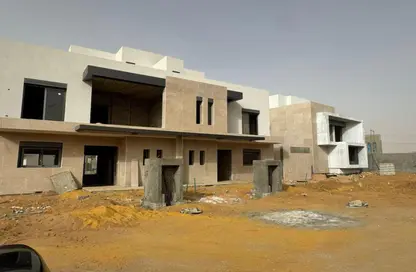 Villa - 3 Bedrooms - 4 Bathrooms for sale in Al Karma Gates - New Zayed City - Sheikh Zayed City - Giza