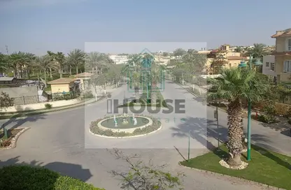 Villa - 5 Bedrooms - 5 Bathrooms for sale in Al Yasmine Greenland - Al Motamayez District - 6 October City - Giza