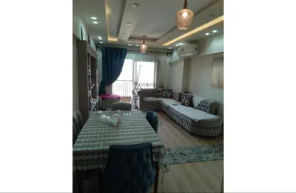 Apartment - 2 Bedrooms - 2 Bathrooms for rent in Capital East - Nasr City Compounds - Nasr City - Cairo