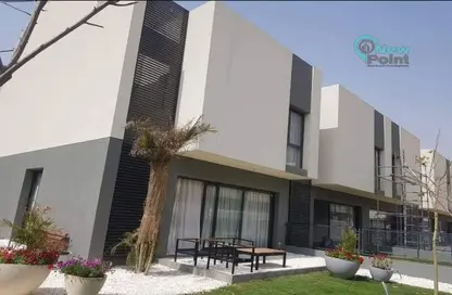 Villa - 3 Bedrooms - 4 Bathrooms for sale in Al Burouj Compound - El Shorouk Compounds - Shorouk City - Cairo