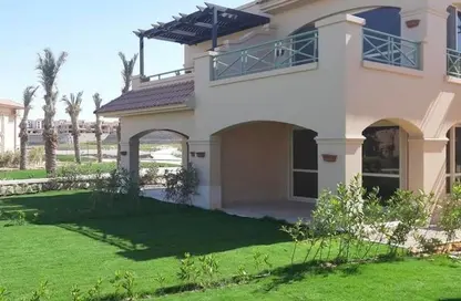 Apartment - 3 Bedrooms - 3 Bathrooms for sale in La Vista Topaz - La Vista - Al Ain Al Sokhna - Suez