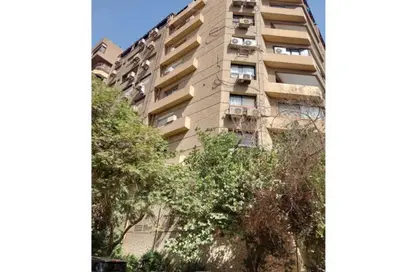 شقة - 4 غرف نوم - 3 حمامات للبيع في شارع البطل احمد عبد العزيز - المهندسين - الجيزة