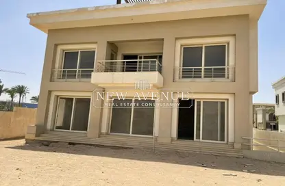 Villa - 5 Bedrooms - 6 Bathrooms for sale in Cairo Festival City - North Investors Area - New Cairo City - Cairo