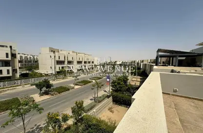 Villa - 3 Bedrooms - 2 Bathrooms for sale in Al Burouj Compound - El Shorouk Compounds - Shorouk City - Cairo