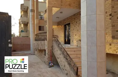 Villa for sale in Omar Ibn Abd al Aziz St. - District 1 - The 5th Settlement - New Cairo City - Cairo