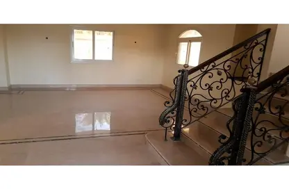 Villa - 4 Bedrooms - 5 Bathrooms for rent in Royal City - Sheikh Zayed Compounds - Sheikh Zayed City - Giza