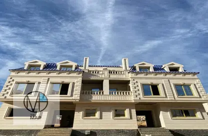 Townhouse - 4 Bedrooms - 4 Bathrooms for sale in Heliopolis Hills - 6th District - Obour City - Qalyubia