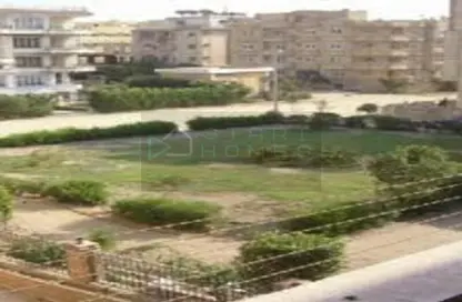 Apartment - 3 Bedrooms - 2 Bathrooms for sale in 1st District - 6 October City - Giza