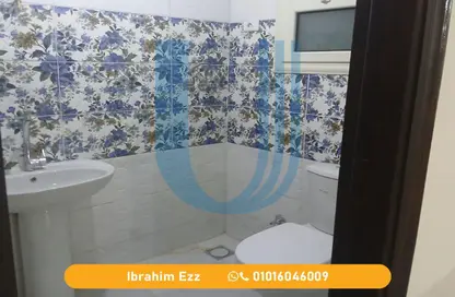 Apartment - 3 Bedrooms - 3 Bathrooms for sale in Al Sayeda Sakina Bint Al Hussein St. - Kafr Abdo - Roushdy - Hay Sharq - Alexandria