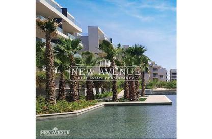 Apartment - 2 Bedrooms - 2 Bathrooms for sale in Lake View Residence - 5th Settlement Compounds - The 5th Settlement - New Cairo City - Cairo