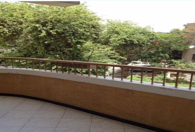 Apartment - 3 Bedrooms - 2 Bathrooms for sale in Street 9 - Hadayek El Maadi - Hay El Maadi - Cairo