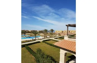 Chalet - 3 Bedrooms - 2 Bathrooms for sale in La Vista Topaz - La Vista - Al Ain Al Sokhna - Suez