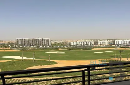 Apartment - 3 Bedrooms - 3 Bathrooms for sale in The Fourteen Golf Residences - Uptown Cairo - Mokattam - Cairo