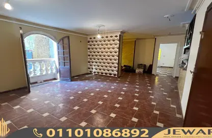 Apartment - 3 Bedrooms - 1 Bathroom for sale in Al Muqtadir St. - Ibrahimia - Hay Wasat - Alexandria