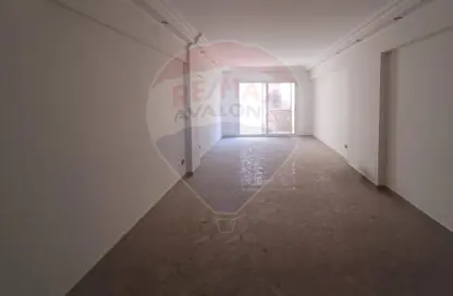 Apartment - 3 Bedrooms - 2 Bathrooms for rent in New Smouha - Smouha - Hay Sharq - Alexandria