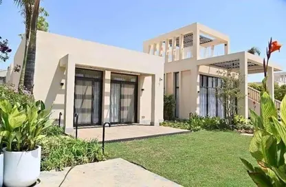 Villa - 6 Bedrooms - 7 Bathrooms for sale in O West - 6 October Compounds - 6 October City - Giza