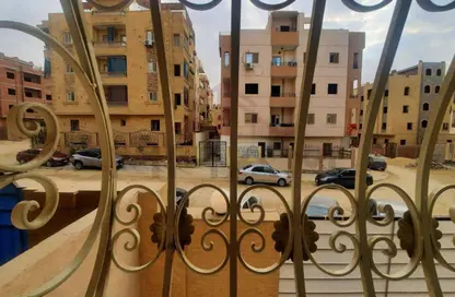 Duplex - 3 Bedrooms - 2 Bathrooms for sale in Mohamed Naguib Axis - Abou El Houl - New Cairo City - Cairo