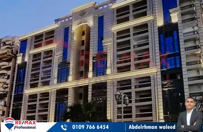 Apartment - 3 Bedrooms - 3 Bathrooms for sale in 14th of May Bridge - Smouha - Hay Sharq - Alexandria