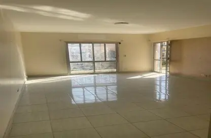 Apartment - 2 Bedrooms - 1 Bathroom for sale in El Rehab Extension - Al Rehab - New Cairo City - Cairo