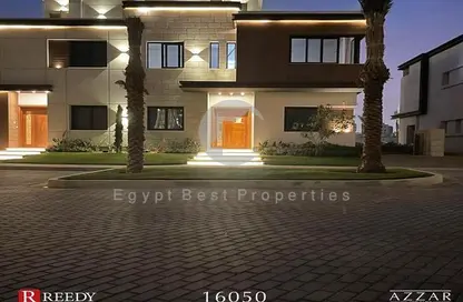 Villa - 5 Bedrooms - 4 Bathrooms for sale in Azzar 2 - 5th Settlement Compounds - The 5th Settlement - New Cairo City - Cairo