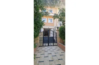 Apartment - 3 Bedrooms - 2 Bathrooms for rent in El Yasmeen 1 - El Yasmeen - New Cairo City - Cairo