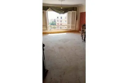 Apartment - 2 Bedrooms - 1 Bathroom for sale in The 3rd Settlement - New Cairo City - Cairo