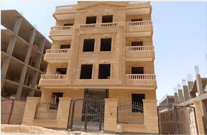 Villa - 3 Bedrooms - 2 Bathrooms for sale in Al Shouyfat - 5th Settlement Compounds - The 5th Settlement - New Cairo City - Cairo