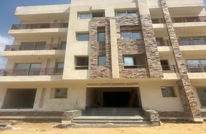 Apartment - 5 Bedrooms - 3 Bathrooms for sale in Flowers Park - North Investors Area - New Cairo City - Cairo