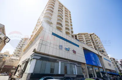 Shop - Studio - 4 Bathrooms for sale in Corniche Al Maamoura - Al Maamoura - Hay Than El Montazah - Alexandria