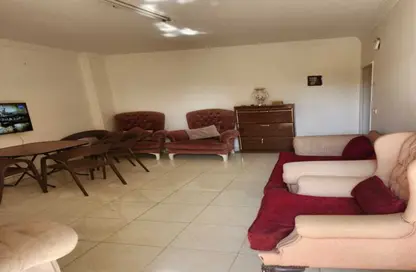 Apartment - 2 Bedrooms - 1 Bathroom for rent in 16th District - Sheikh Zayed City - Giza