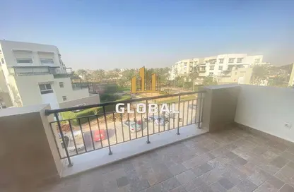 Apartment - 3 Bedrooms - 3 Bathrooms for rent in Alto - Uptown Cairo - Mokattam - Cairo