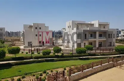 Townhouse - 3 Bedrooms - 4 Bathrooms for sale in Wesal City - El Shorouk Compounds - Shorouk City - Cairo