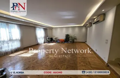 Duplex - 3 Bedrooms - 4 Bathrooms for sale in Baghdad St. - El Korba - Heliopolis - Masr El Gedida - Cairo