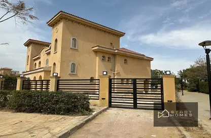 Villa - 3 Bedrooms - 3 Bathrooms for rent in Madinaty - Cairo